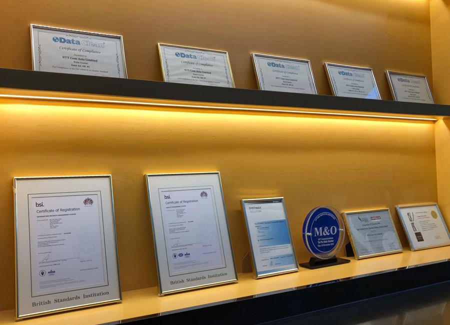 ��۴���������������֤��